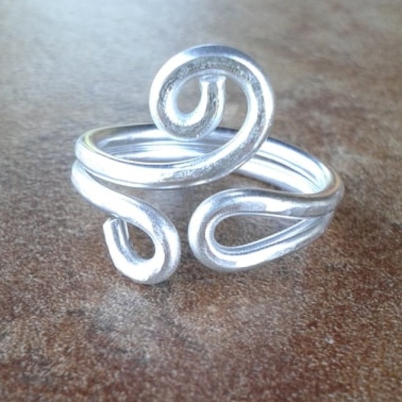 Handmade by Serena Jewelry - Wire Ring